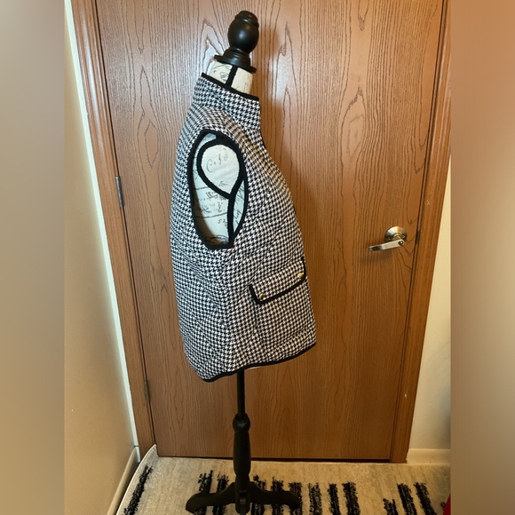 Puff vest - Picture 2 of 5